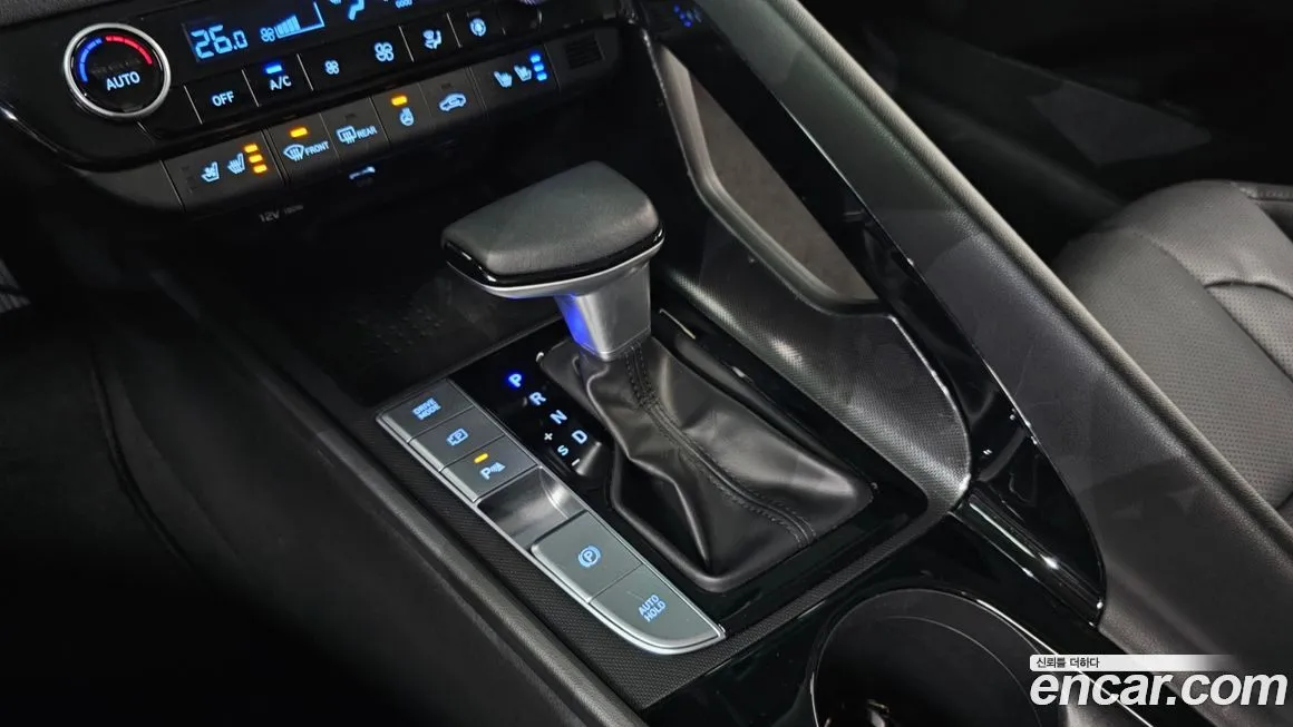 Hyundai AVANTE — фото 9