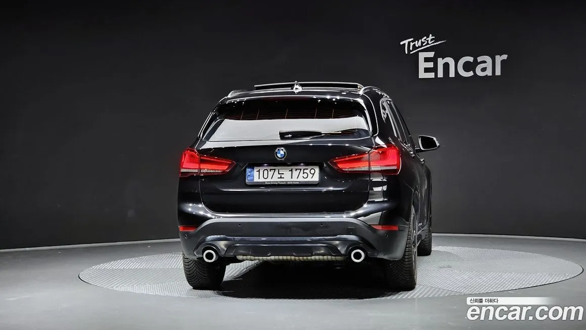 BMW X1 — фото 4
