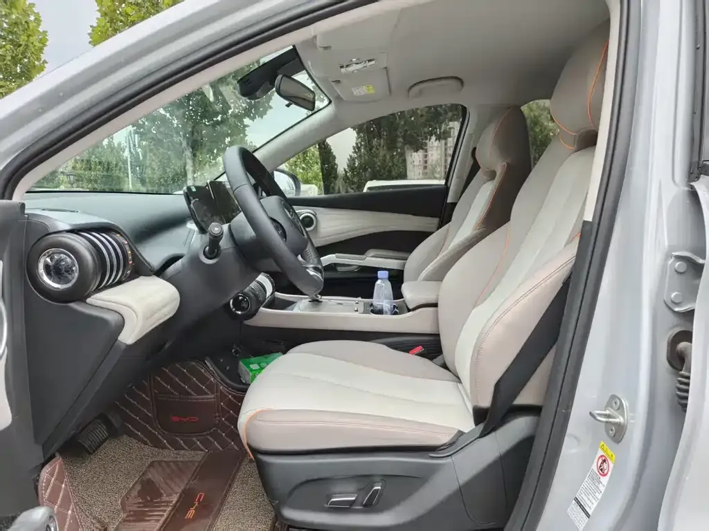 [object Object] Yuan Plus 2025 из CN, фото 4