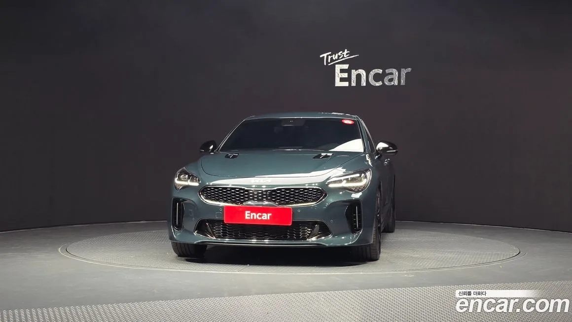 Kia Stinger 2023 из KR, фото 3
