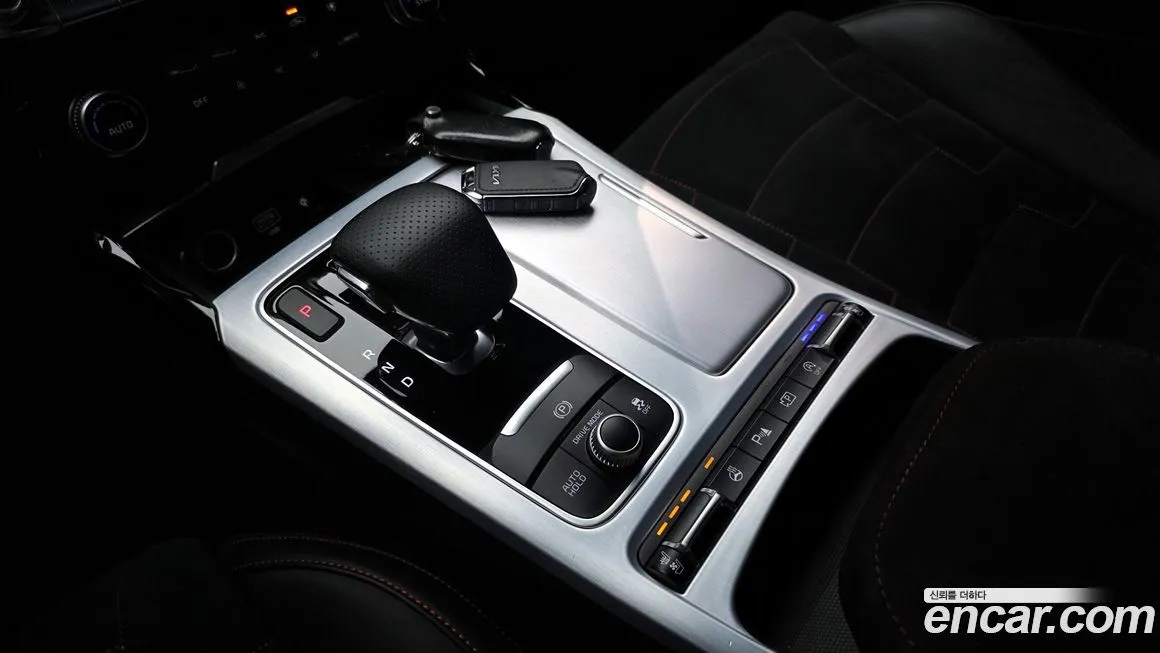 Kia Stinger 2023 из KR, фото 9