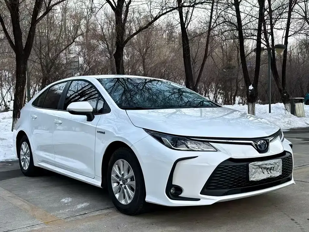 Toyota Corolla 2024 из CN, фото 2