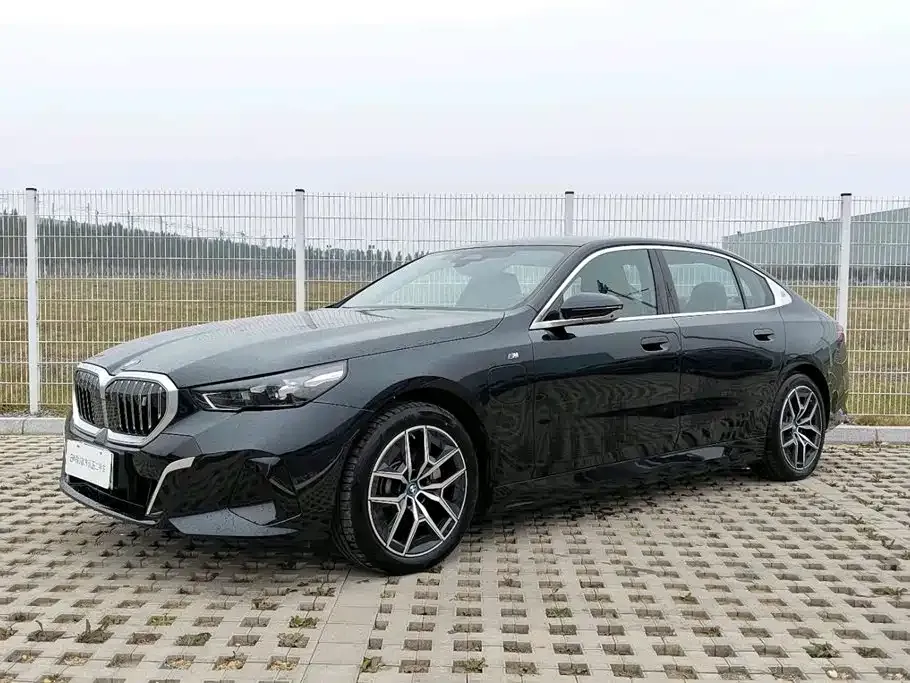 BMW i5 2025 из CN, фото 1