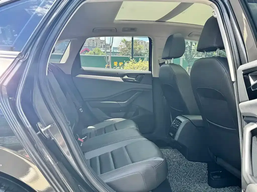 Volkswagen Sagitar 2021 из CN, фото 7