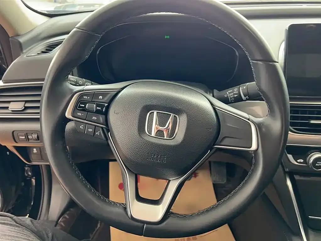 Honda Accord 2023 из CN, фото 4