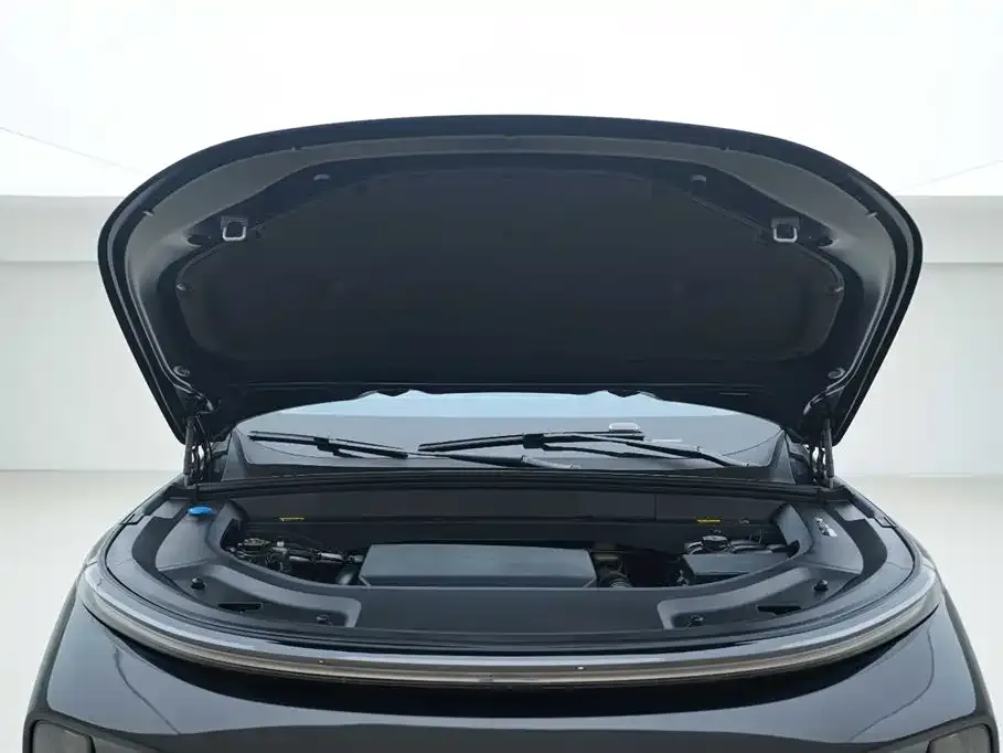 Li Auto L8 2023 из CN, фото 7