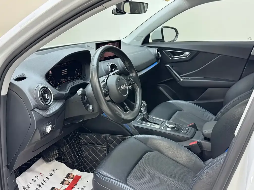 Audi Q2L e-tron 2021 из CN, фото 6