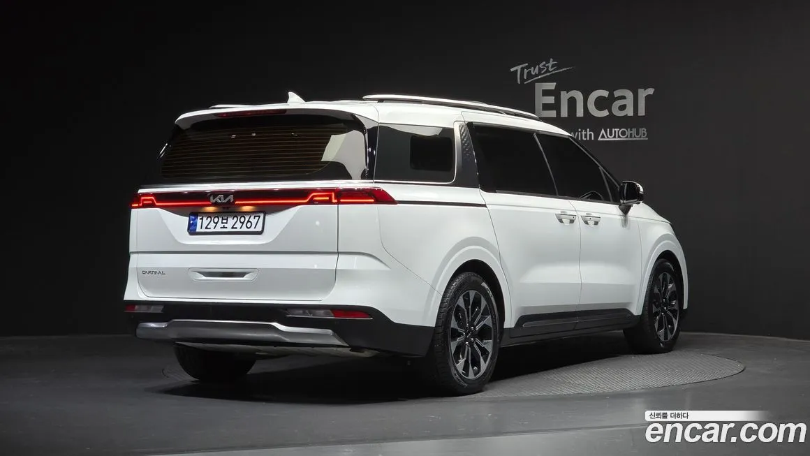 Kia Carnival — фото 2