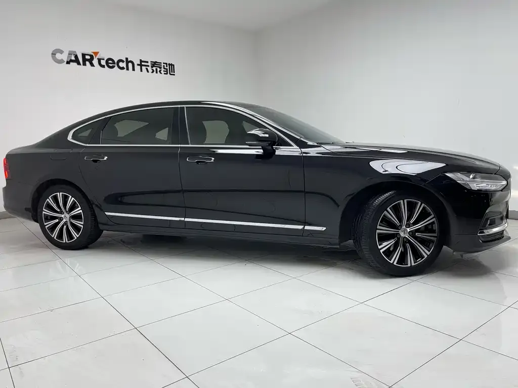 Volvo S90 2021 из CN, фото 4