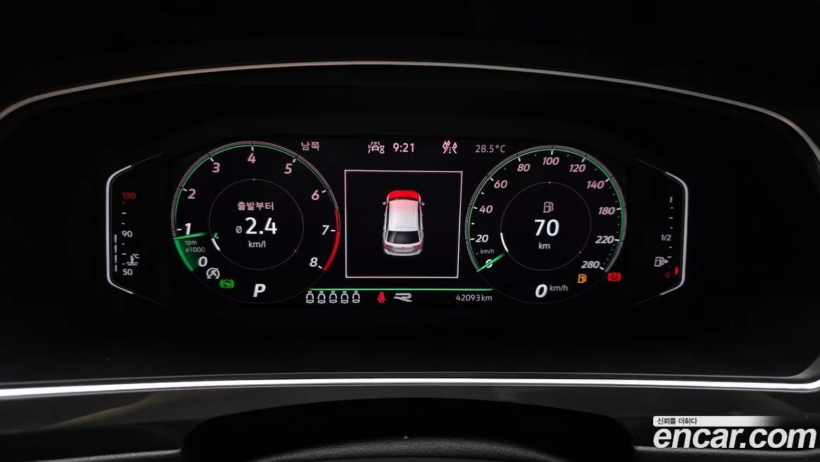 Volkswagen Tiguan — фото 8