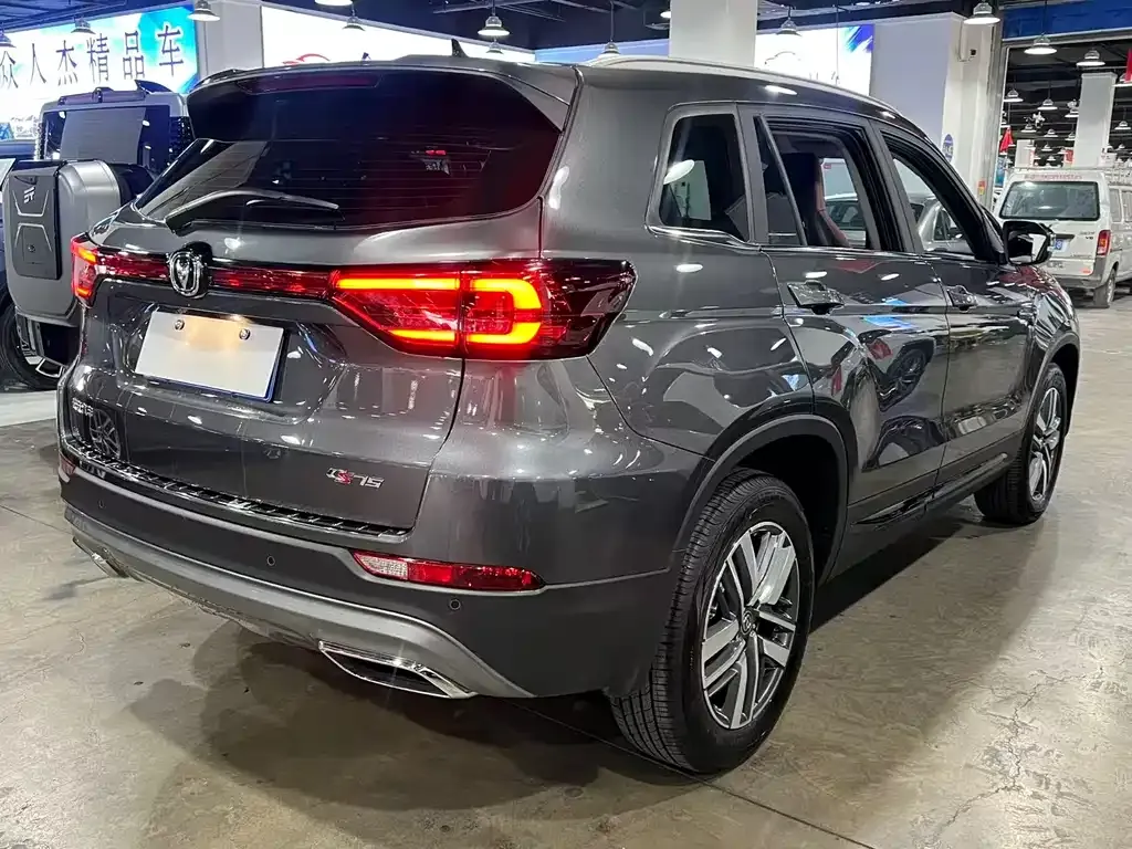 Changan CS75 2025 из CN, фото 5