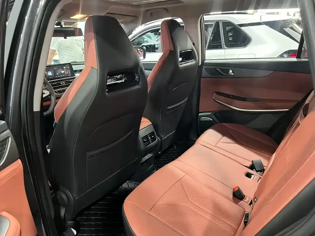 Changan CS75 2025 из CN, фото 7