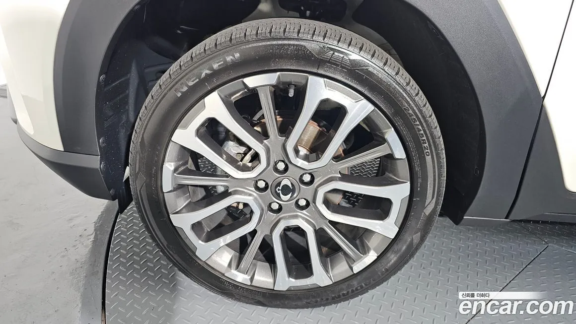 KG Mobility (Ssangyong) Torres 2024 из KR, фото 5