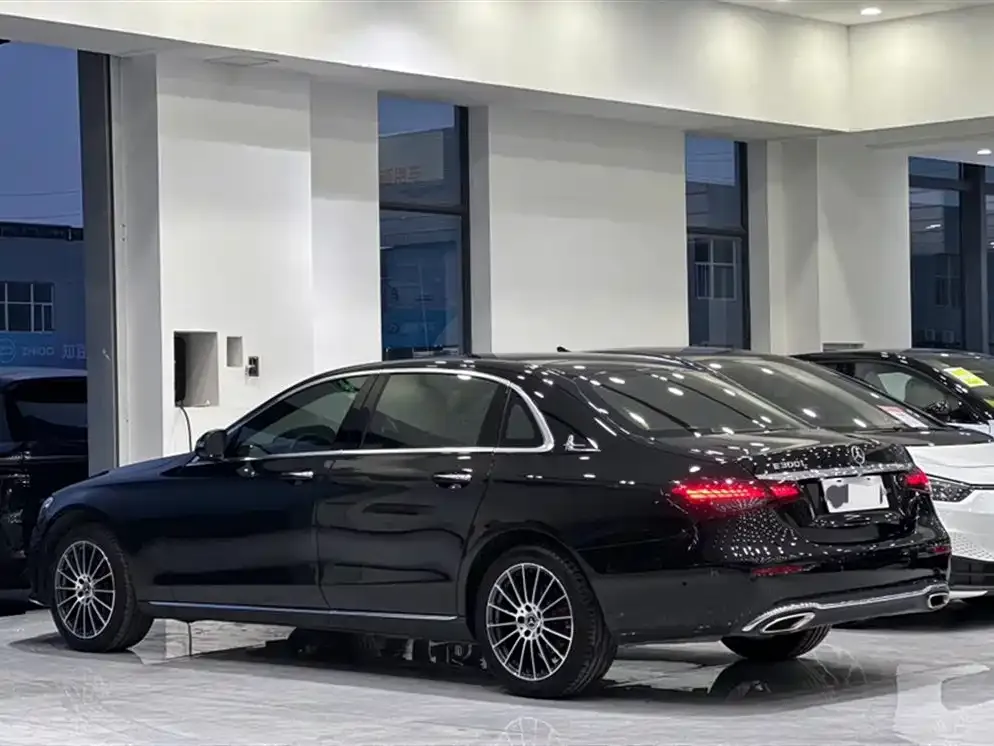 Mercedes-Benz E-Class 2022 из CN, фото 8