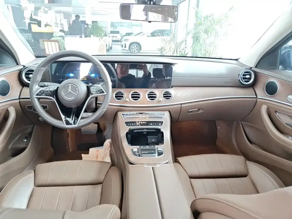 Mercedes-Benz E-Class 2022 из CN, фото 9