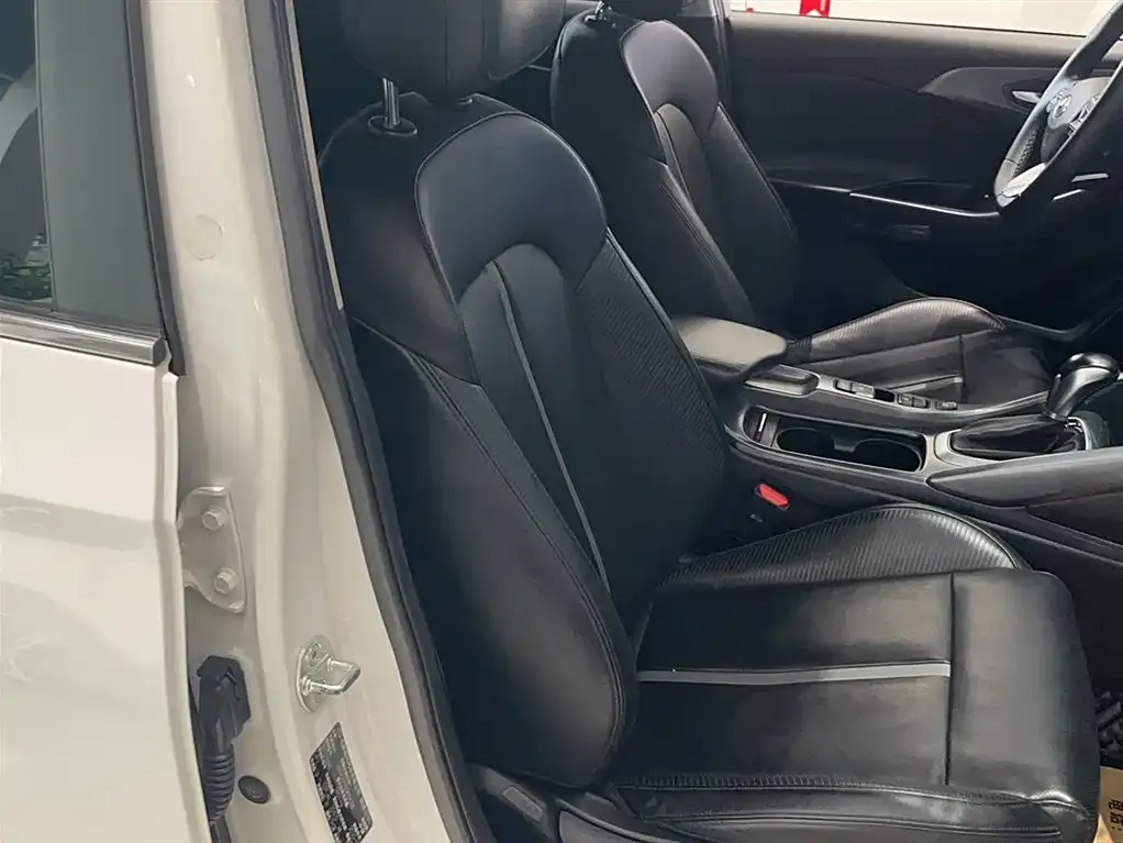 Hyundai Fista 2021 из CN, фото 3