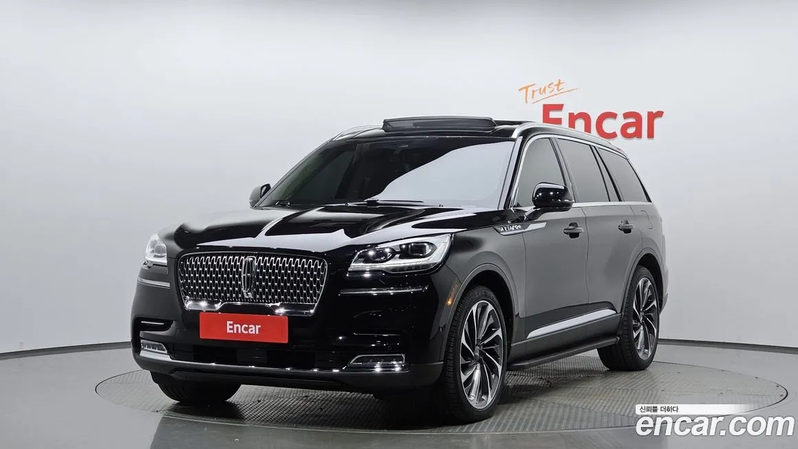 Lincoln Aviator — фото 1
