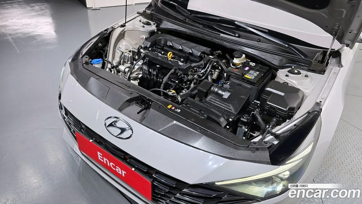Hyundai AVANTE — фото 6