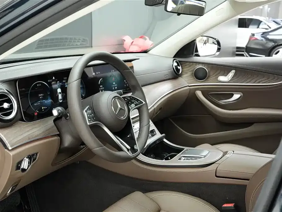 Mercedes-Benz E-Class 2023 из CN, фото 7
