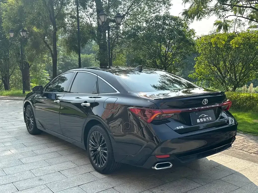 Toyota Avalon 2022 из CN, фото 6