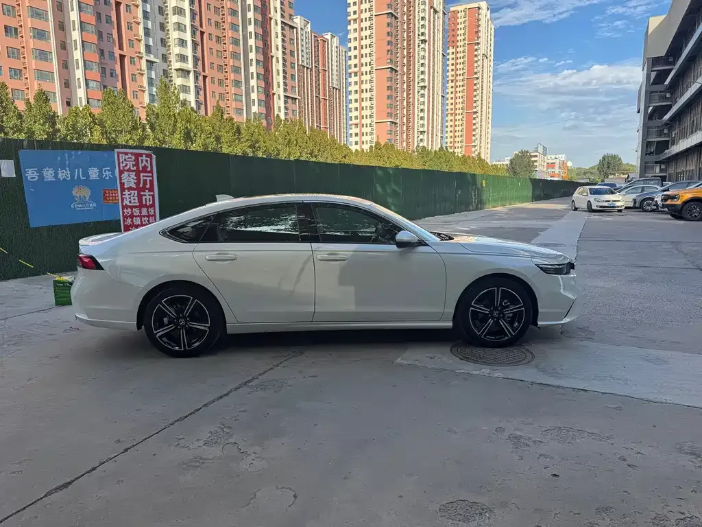 Honda Inspire 2025 из CN, фото 3