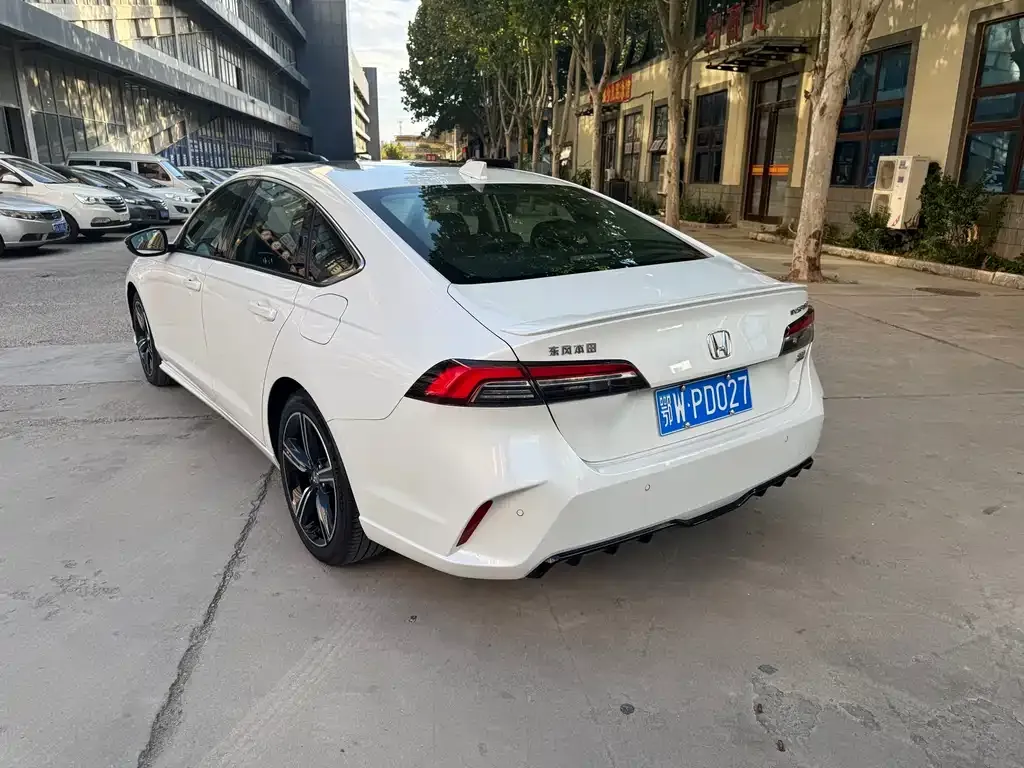 Honda Inspire 2025 из CN, фото 7