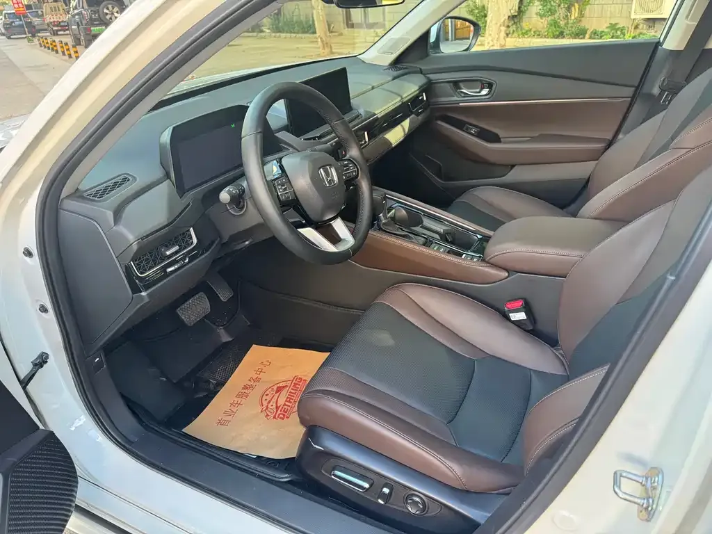 Honda Inspire 2025 из CN, фото 9