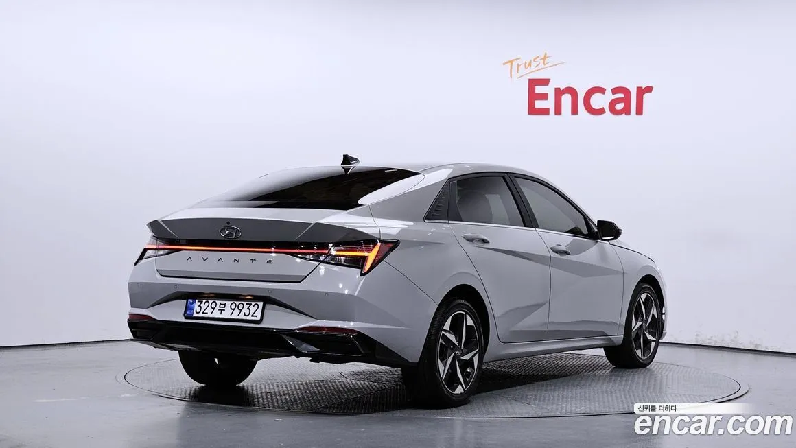 Hyundai AVANTE — фото 2