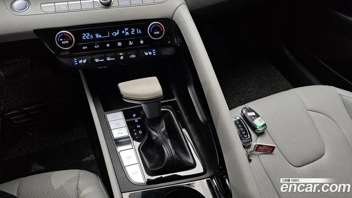 Hyundai AVANTE — фото 9