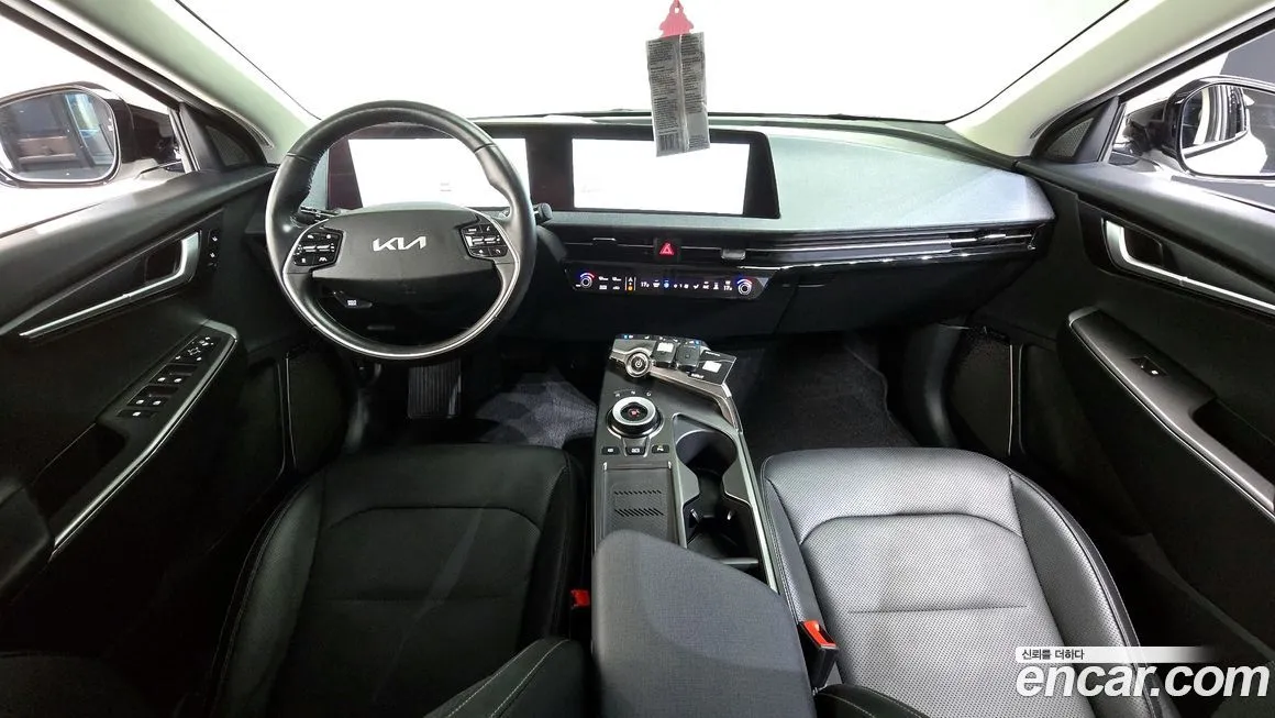 Kia EV6 — фото 7