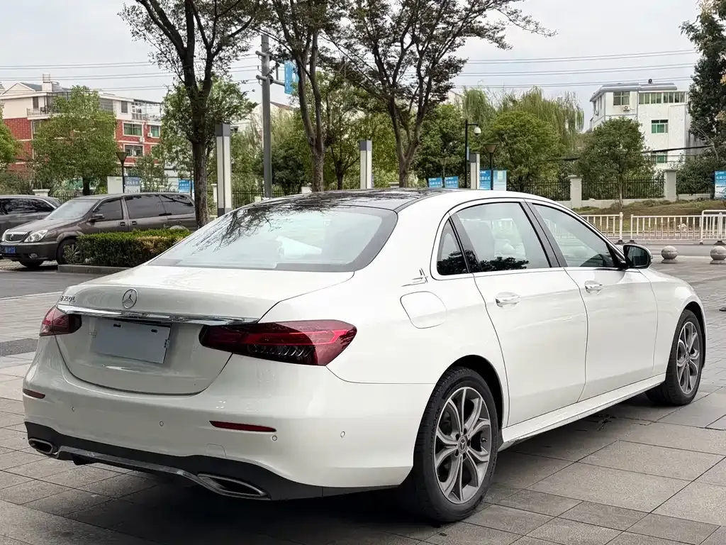 Mercedes-Benz E-Class 2021 из CN, фото 4
