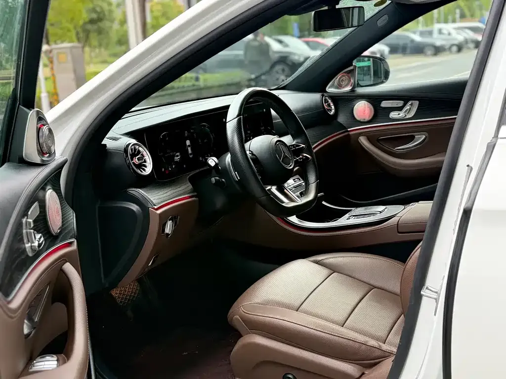 Mercedes-Benz E-Class 2021 из CN, фото 8