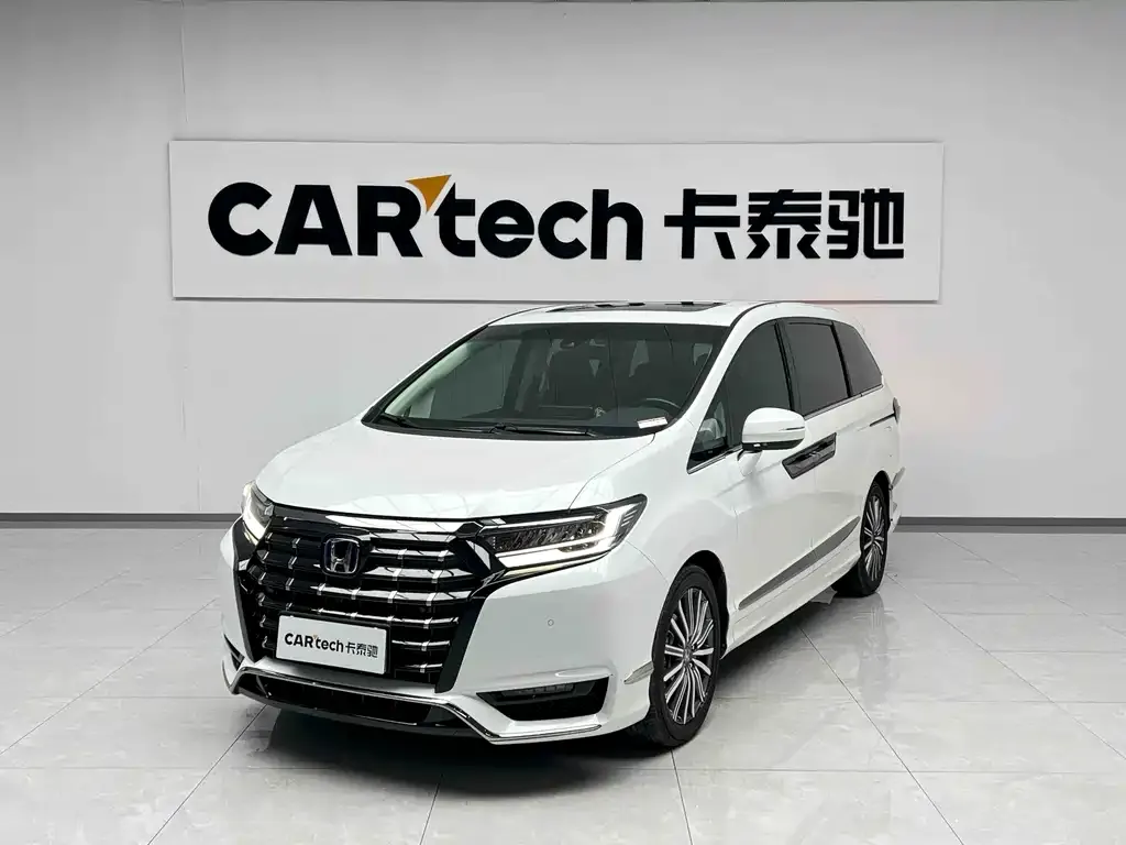 Honda Elysion 2023 из CN, фото 1