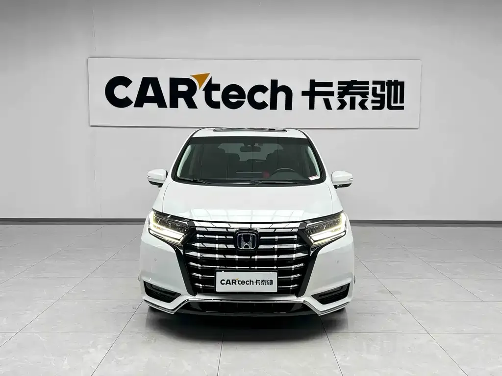 Honda Elysion 2023 из CN, фото 2