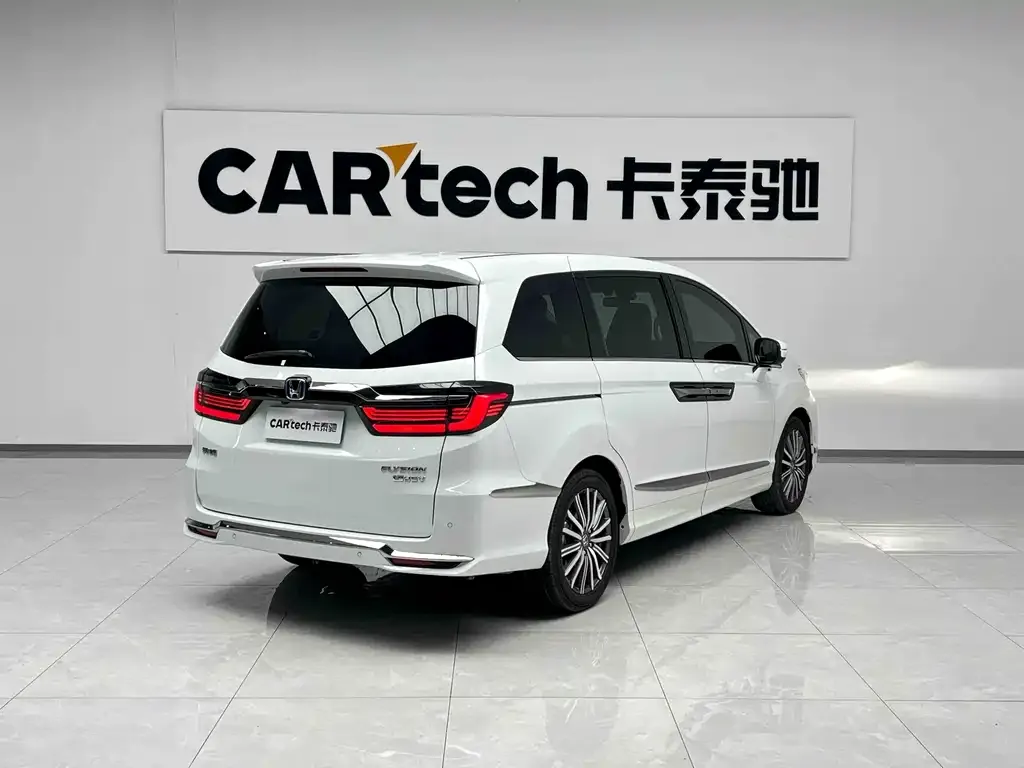 Honda Elysion 2023 из CN, фото 4