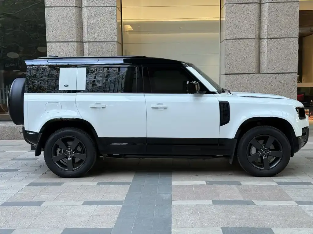 Land Rover Defender 2024 из CN, фото 7