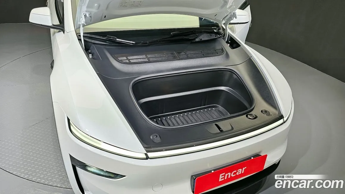 Tesla Model Y 2025 из KR, фото 6
