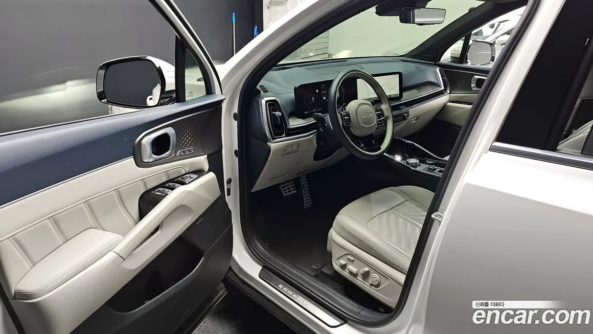 Kia Sorento — фото 10