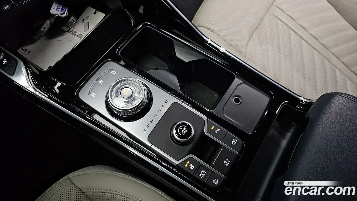 Kia Sorento — фото 9