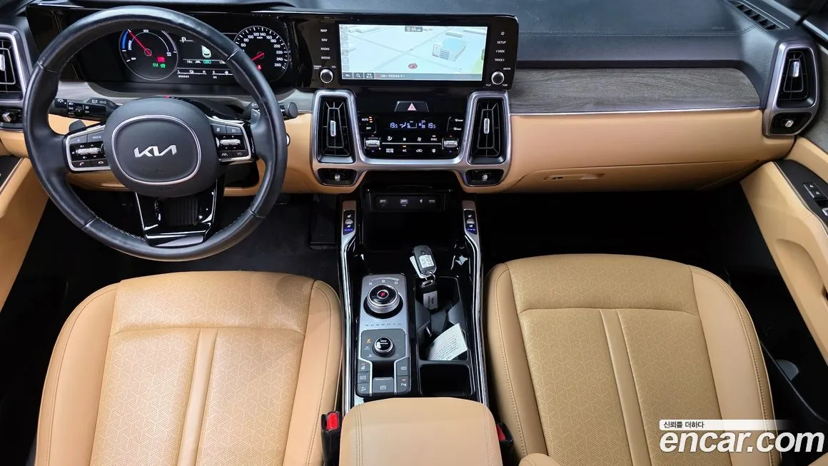 Kia Sorento — фото 7