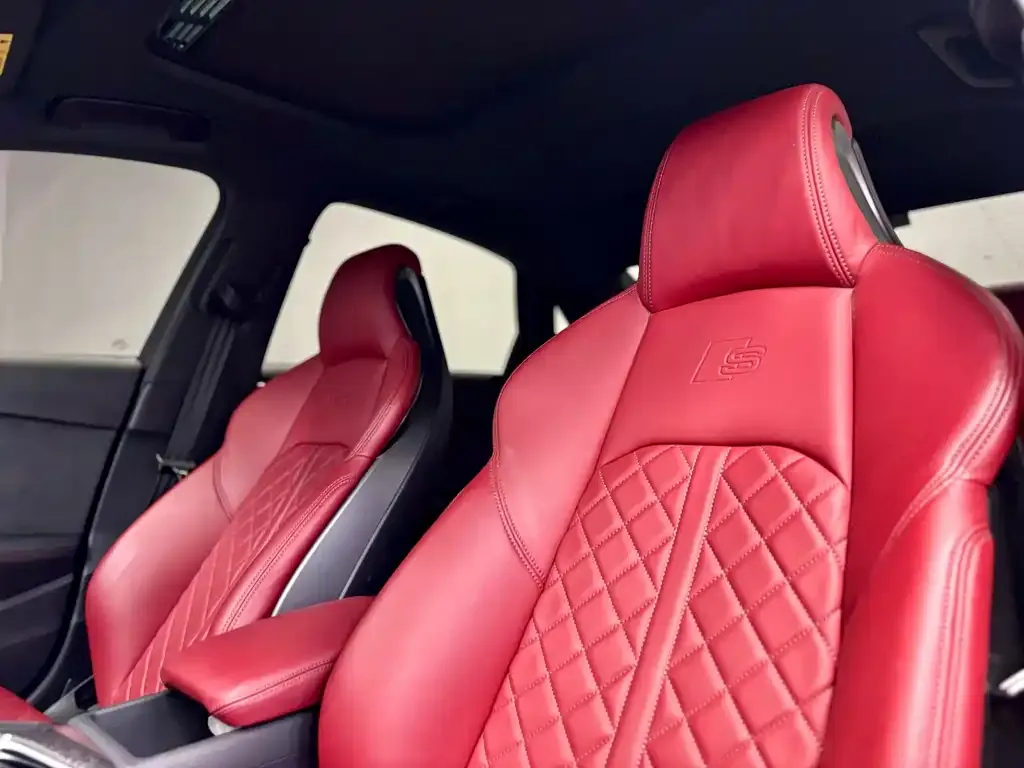 Audi S4 2023 из CN, фото 6