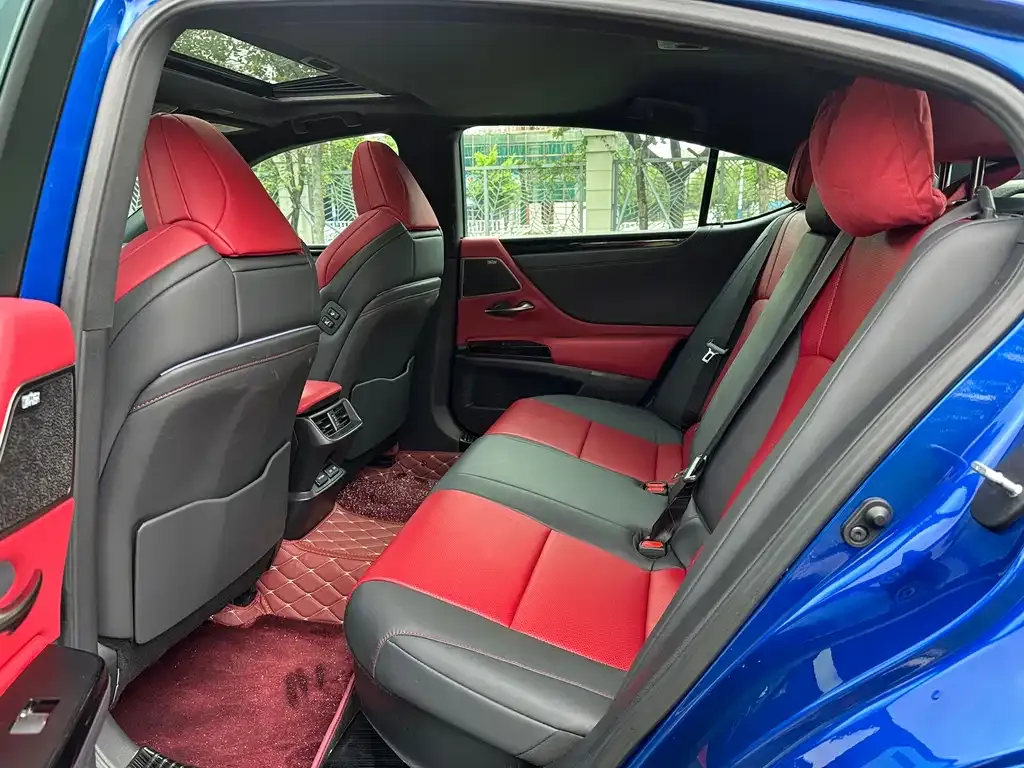 Lexus ES 2022 из CN, фото 9