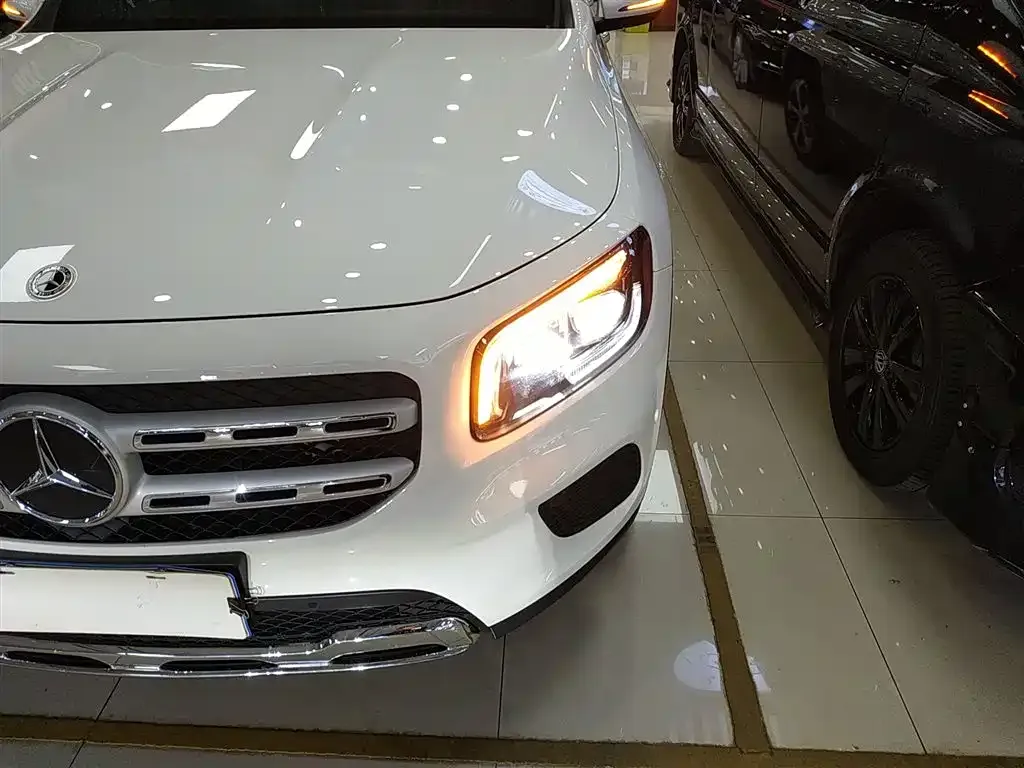 Mercedes-Benz GLB 2022 из CN, фото 7