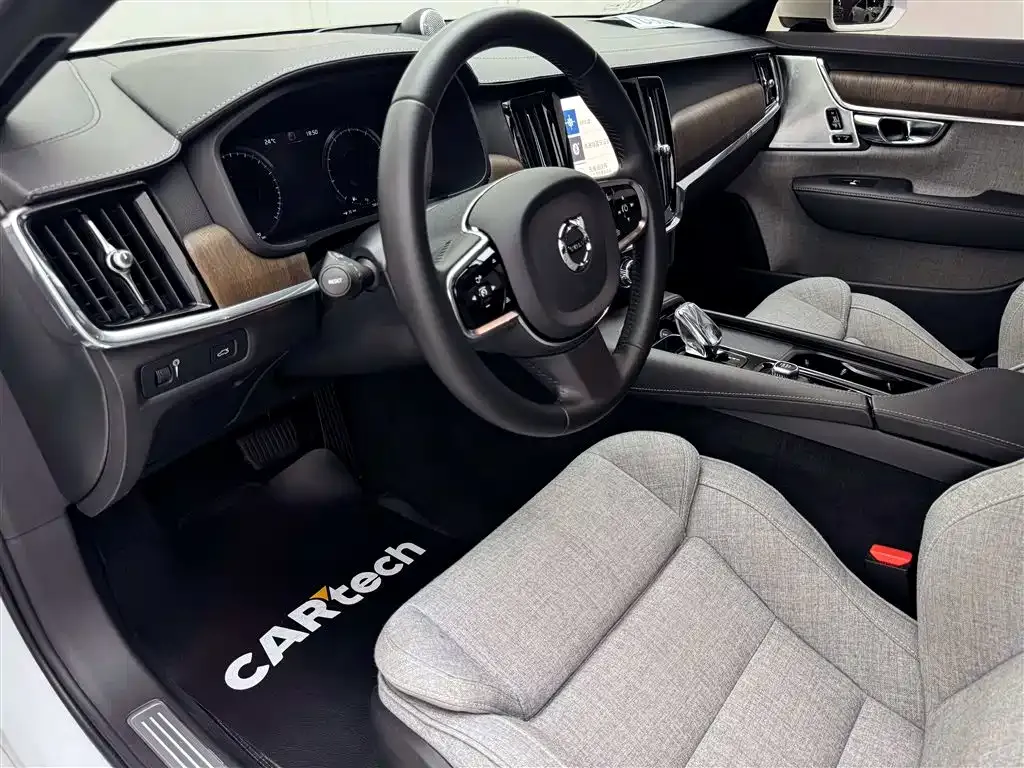 Volvo S90 2021 из CN, фото 8