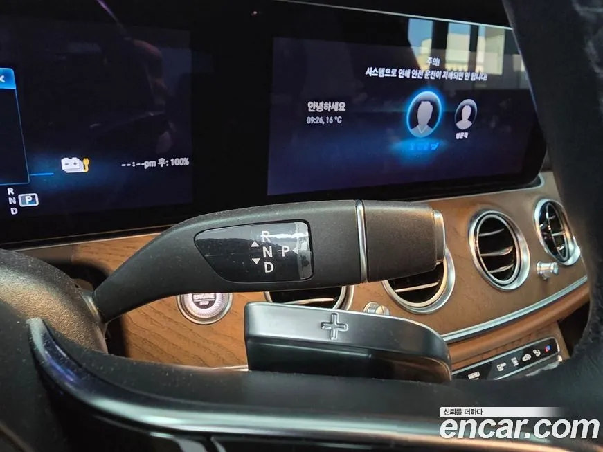 Mercedes-Benz E-Class 2021 из KR, фото 9