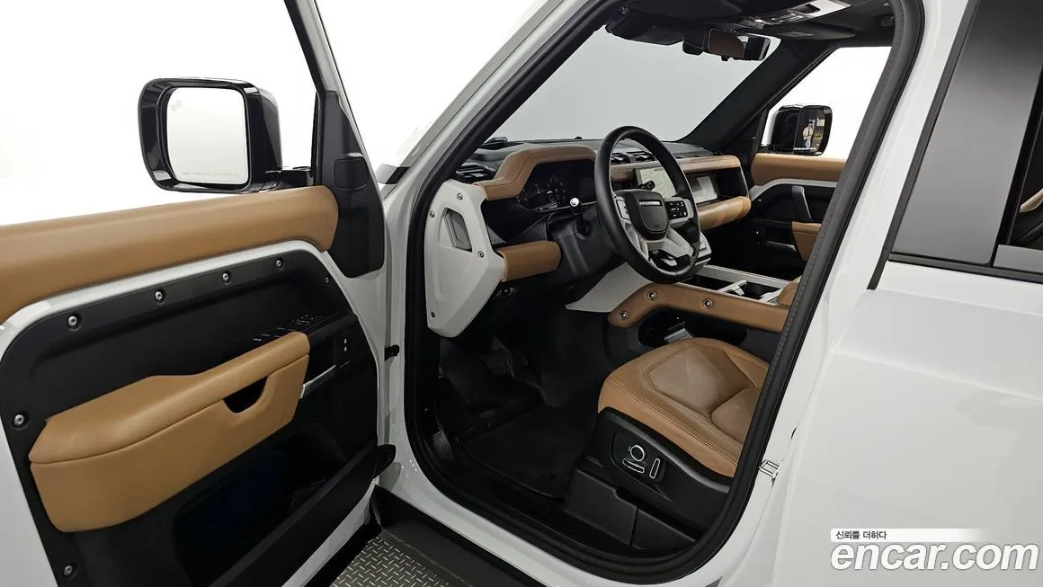 Land Rover Defender 2025 из KR, фото 10