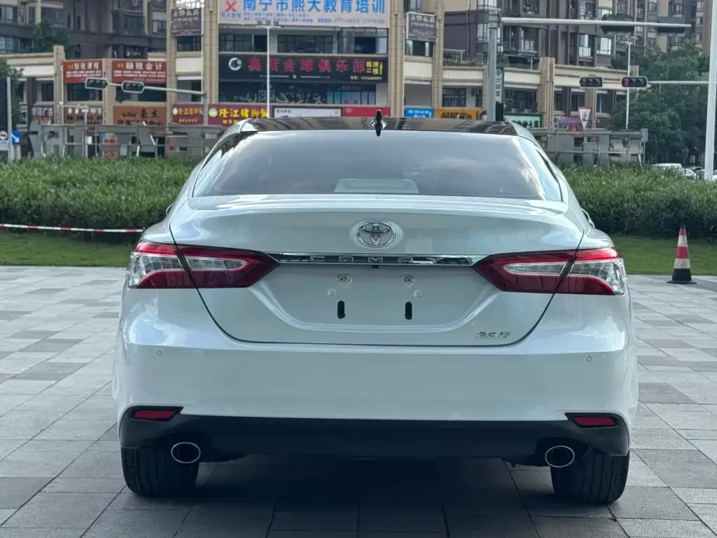 Toyota Camry 2021 из CN, фото 5