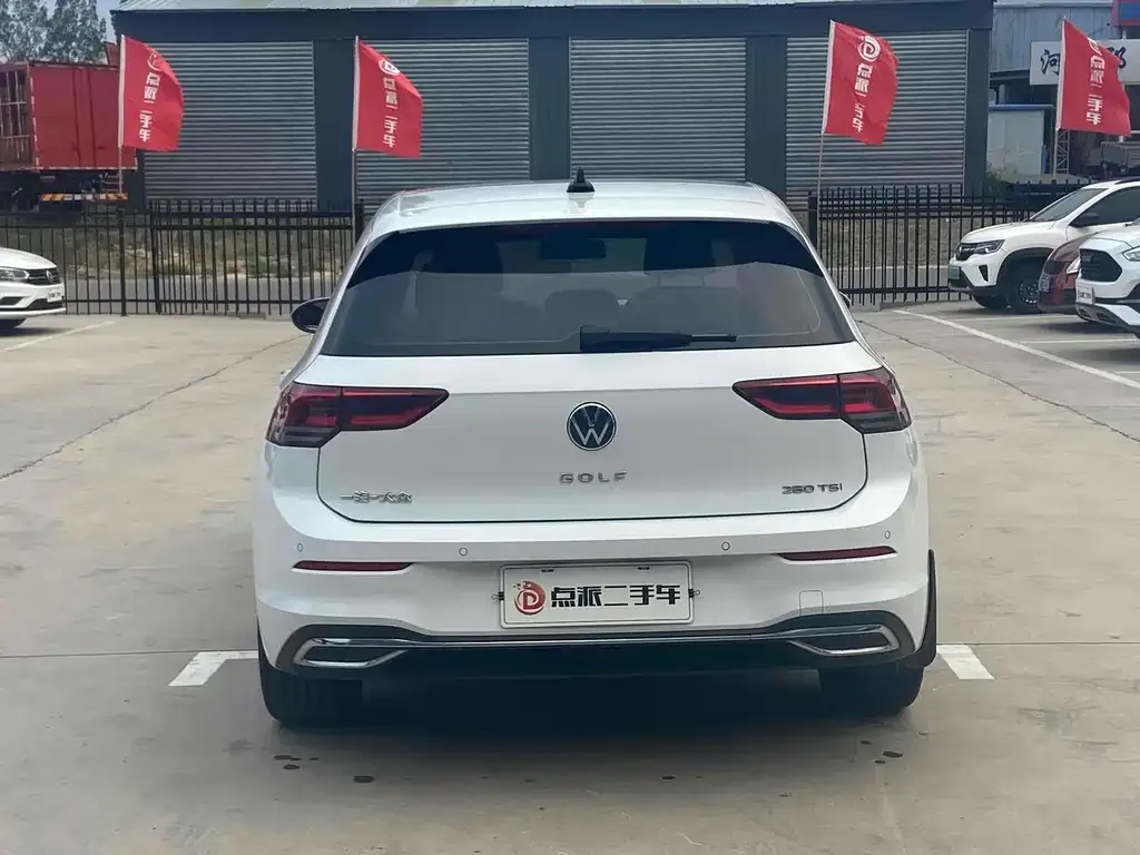 Volkswagen Golf 2022 из CN, фото 4