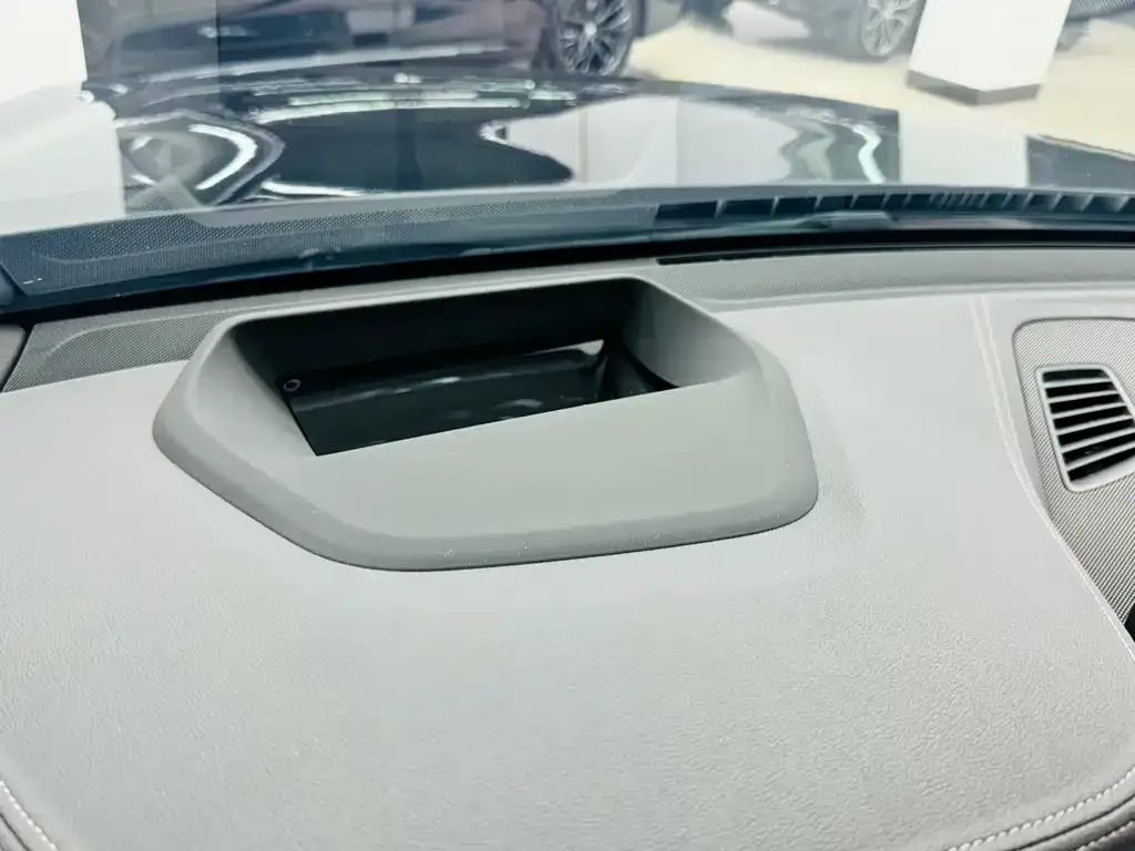 BMW 6 Series GT 2021 из CN, фото 6