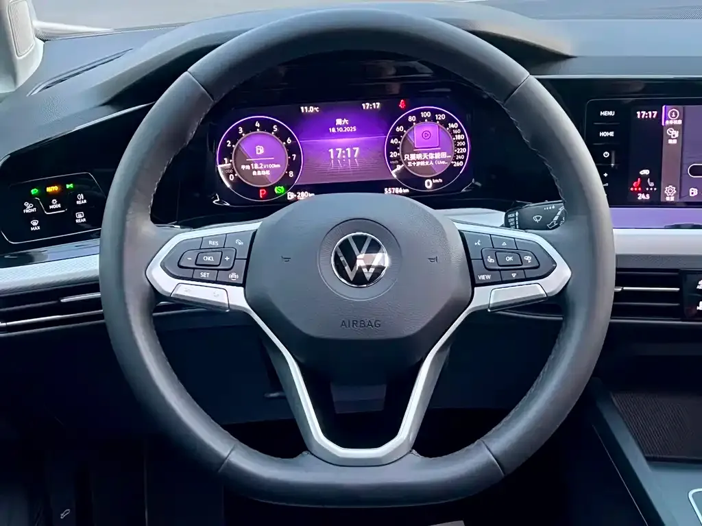 Volkswagen Golf 2022 из CN, фото 7